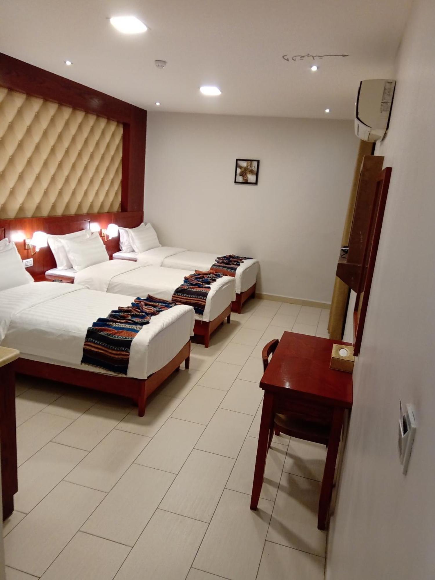 Seven7Days Hotel Акаба Номер фото